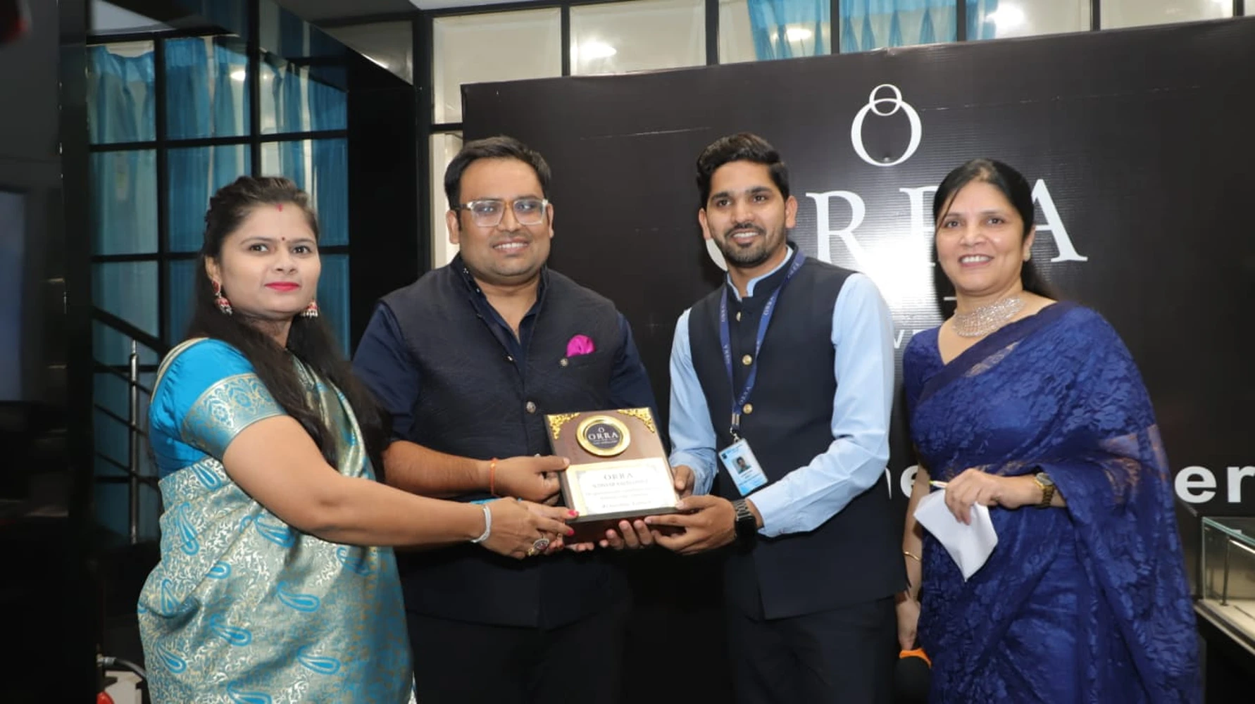 Dr. Matganjan Dwivedi and Dr. Babita Dwivedi — Dr. Meet's Clinic